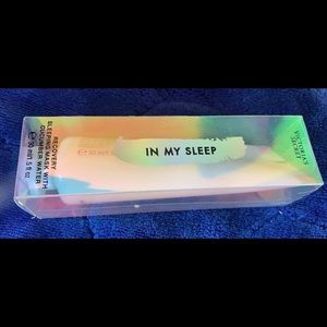 Victoria's Secret: In My Sleep Recovery Mask